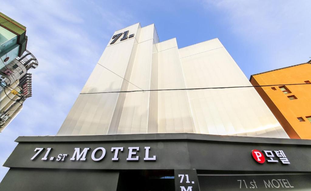71 Street Motel Suwon Luaran gambar