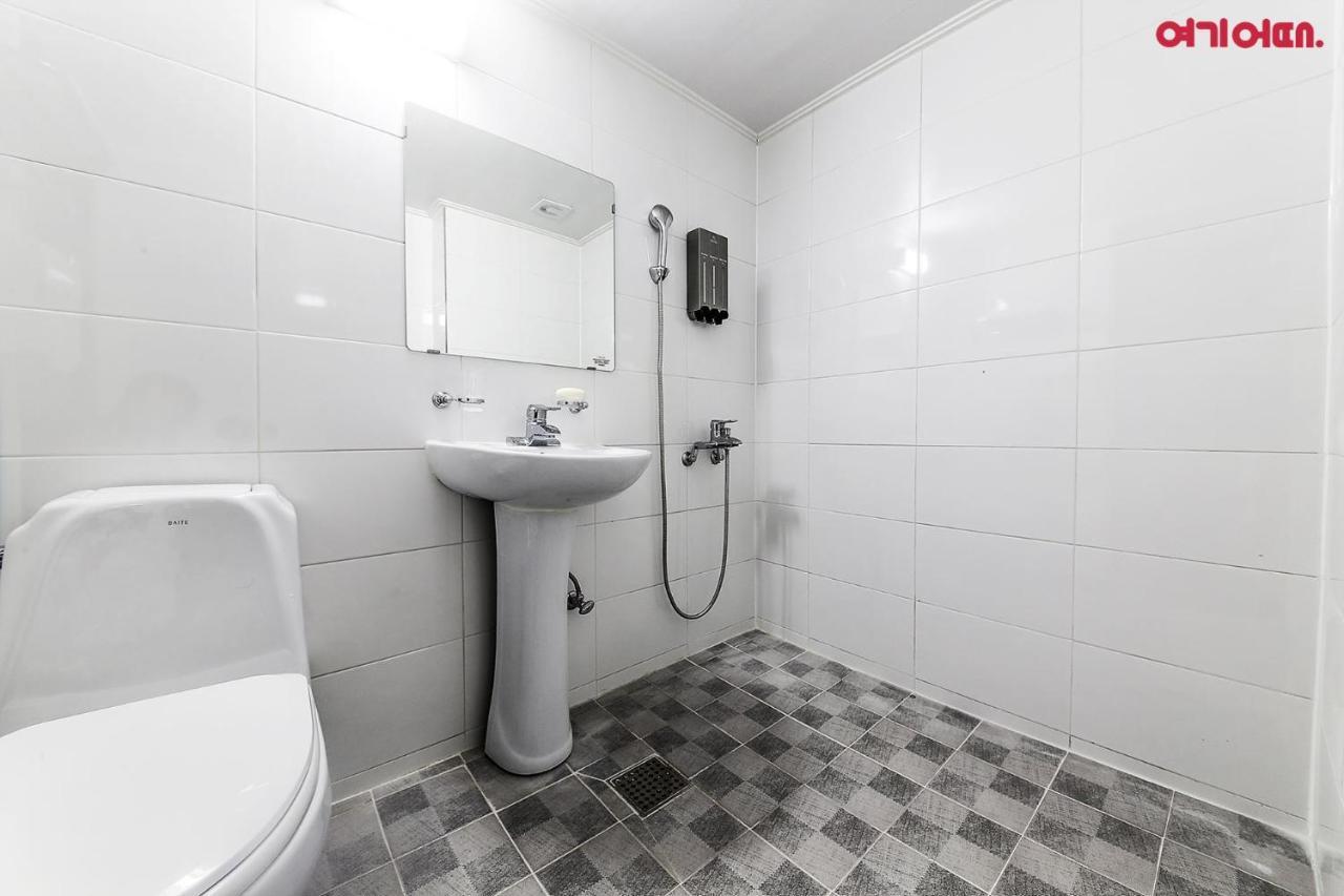 71 Street Motel Suwon Luaran gambar